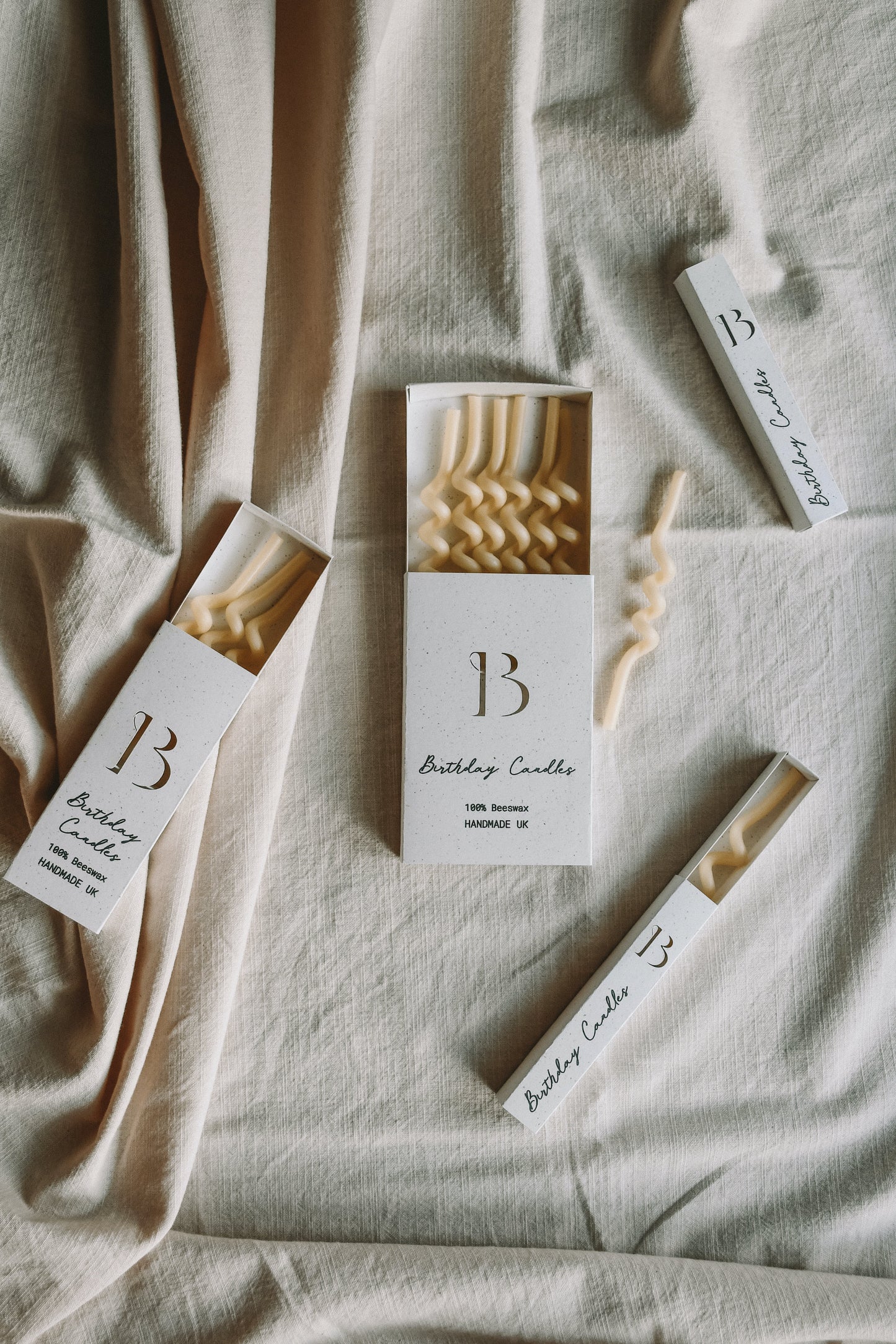 Beeswax Curly Birthday Candle
