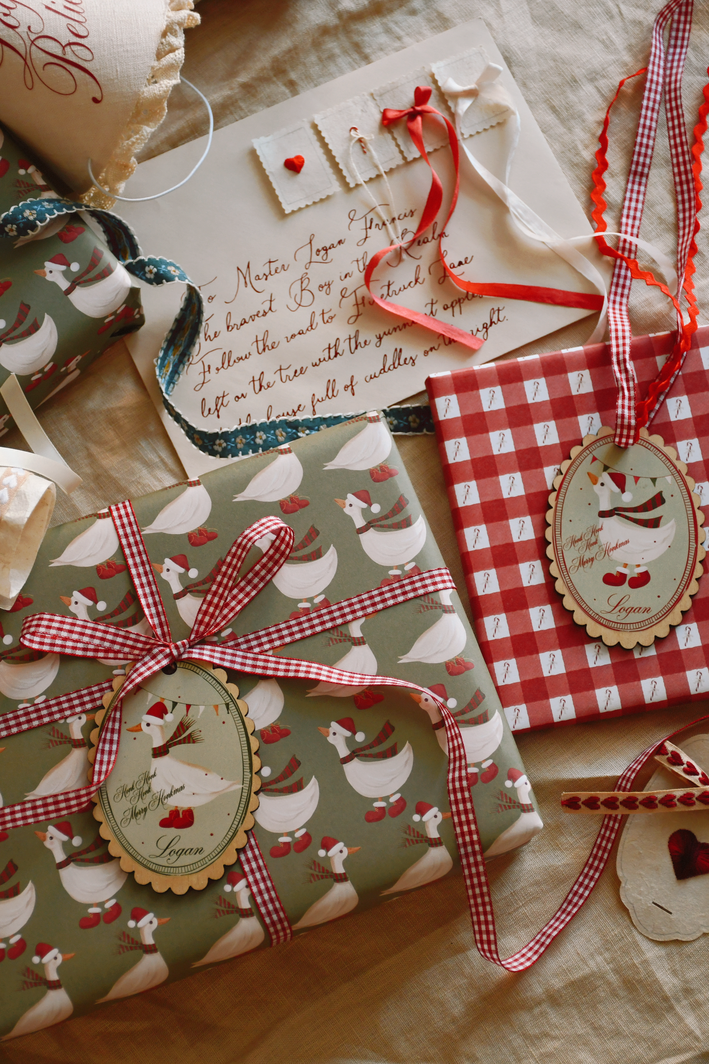 Wrapping paper - Christmas Goose