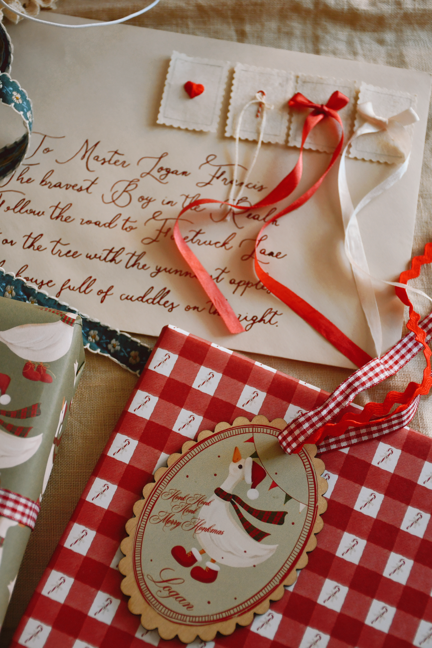 Wrapping paper - Christmas Goose