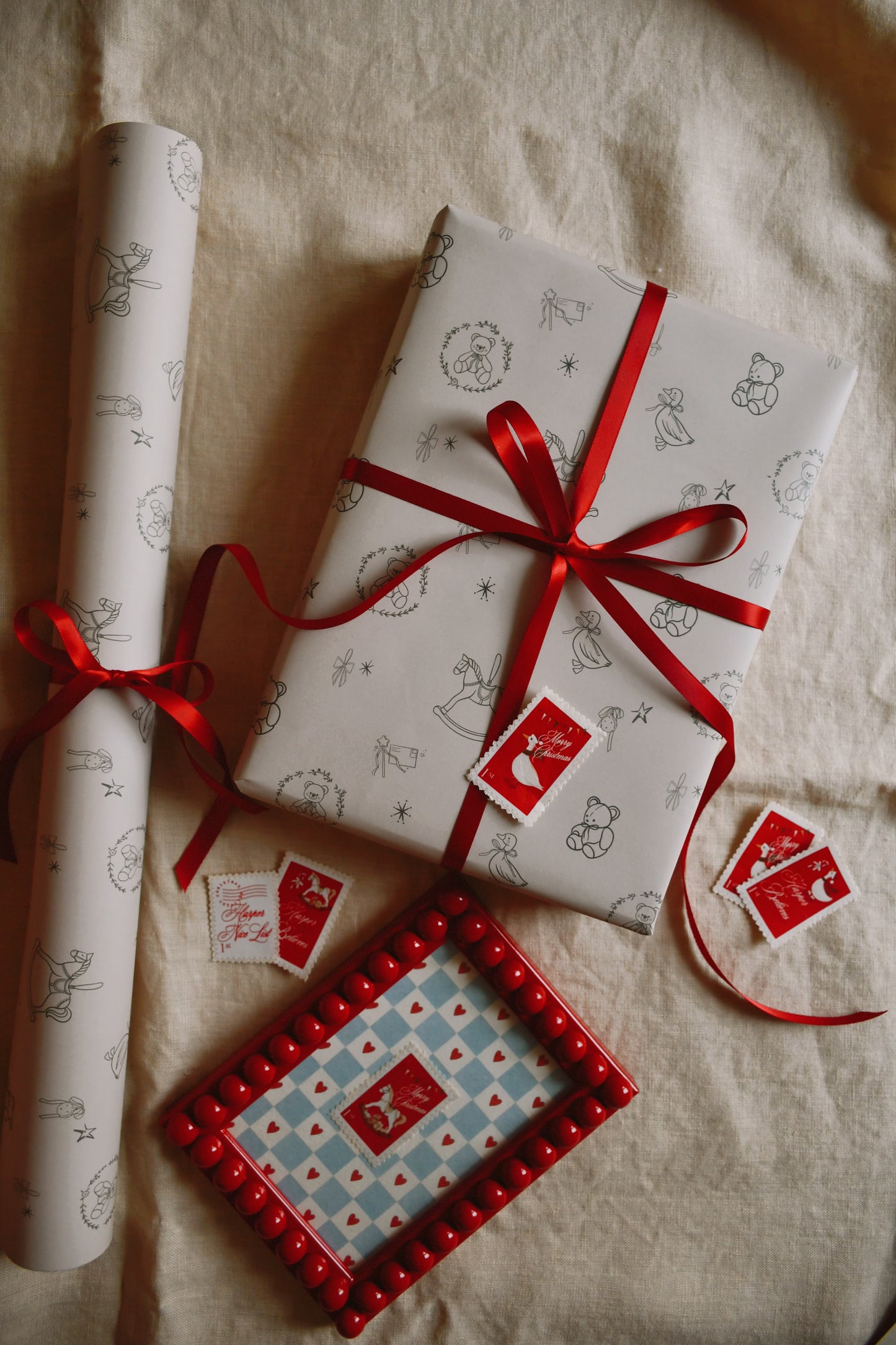 Wrapping paper - Vintage Toys Christmas