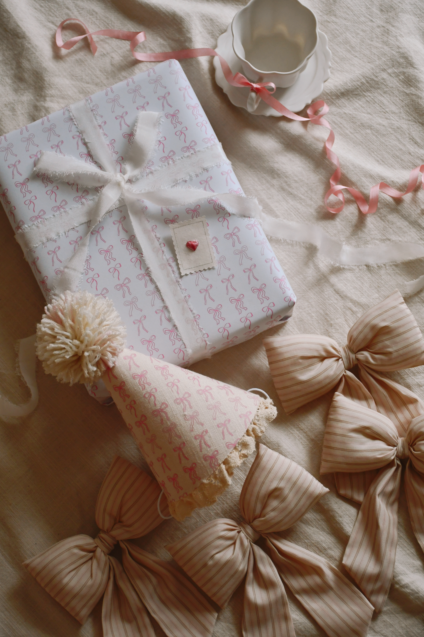 Wrapping paper - Bows