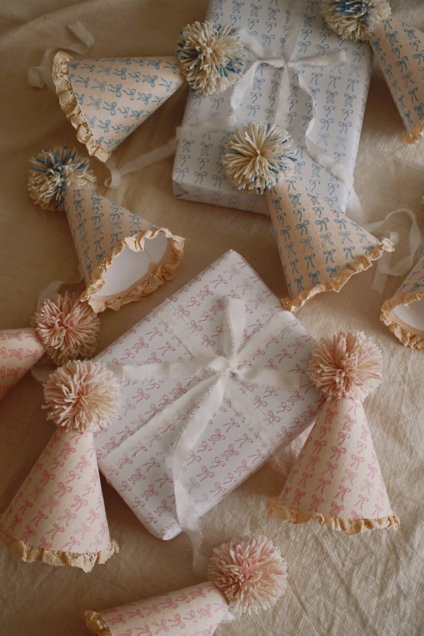 Wrapping paper - Bows