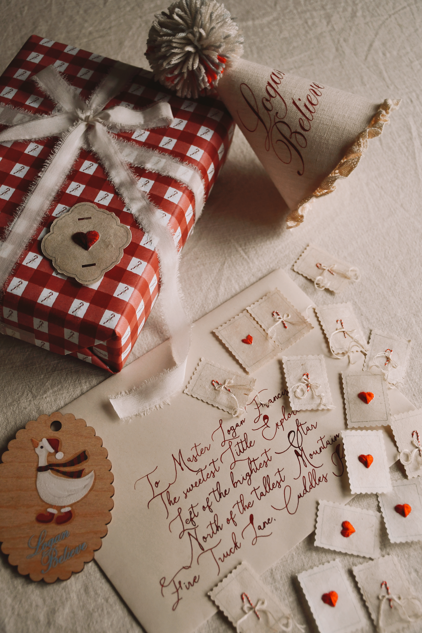 Wrapping paper - Red Gingham & Candy Cane