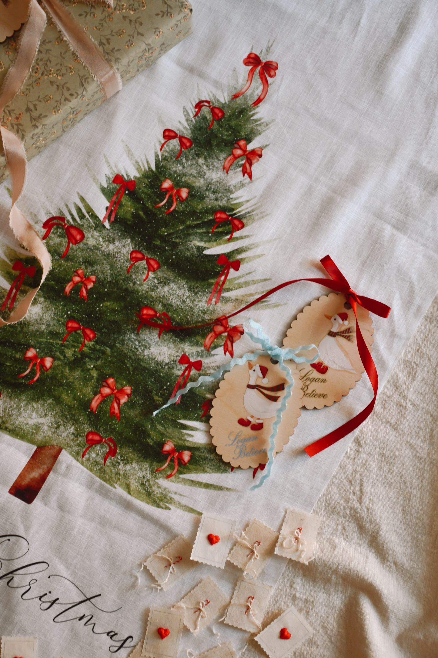 Christmas - Linen Vertical Banner