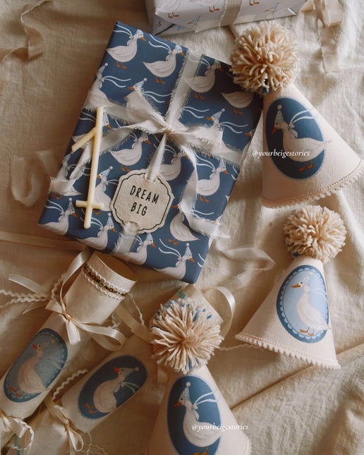 Wrapping paper - Goose