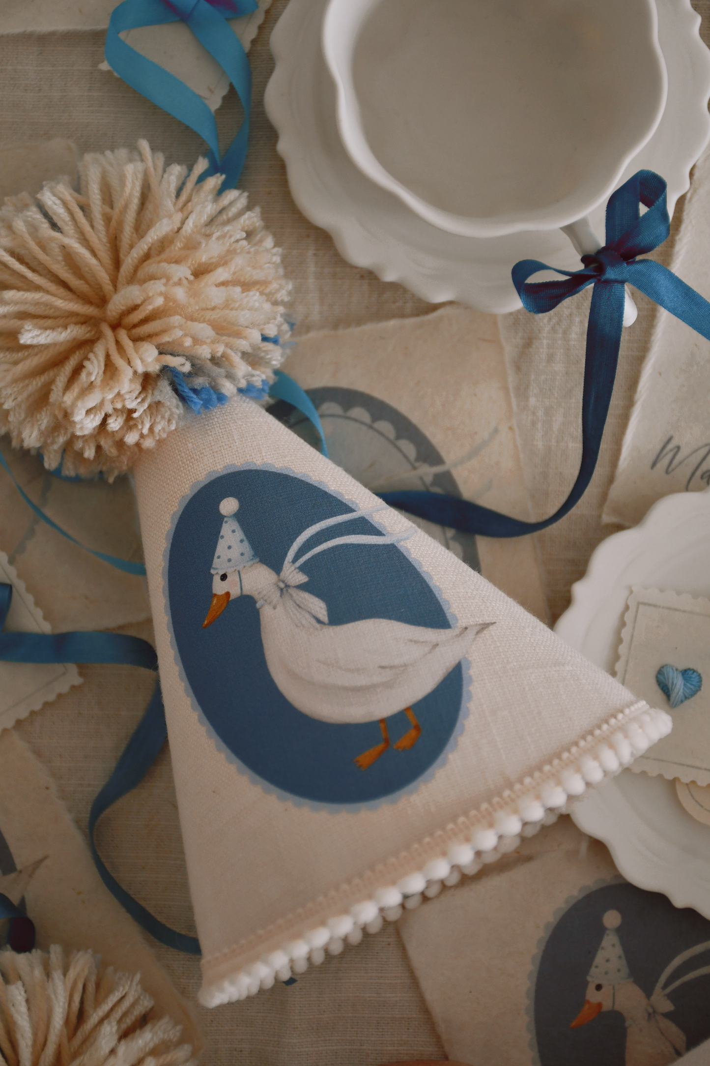 Goose - Party Hat
