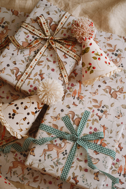 Wrapping paper - Woodland Berries