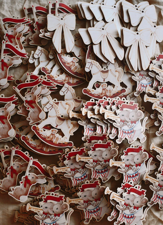 Christmas Tree Ornaments with Postcard