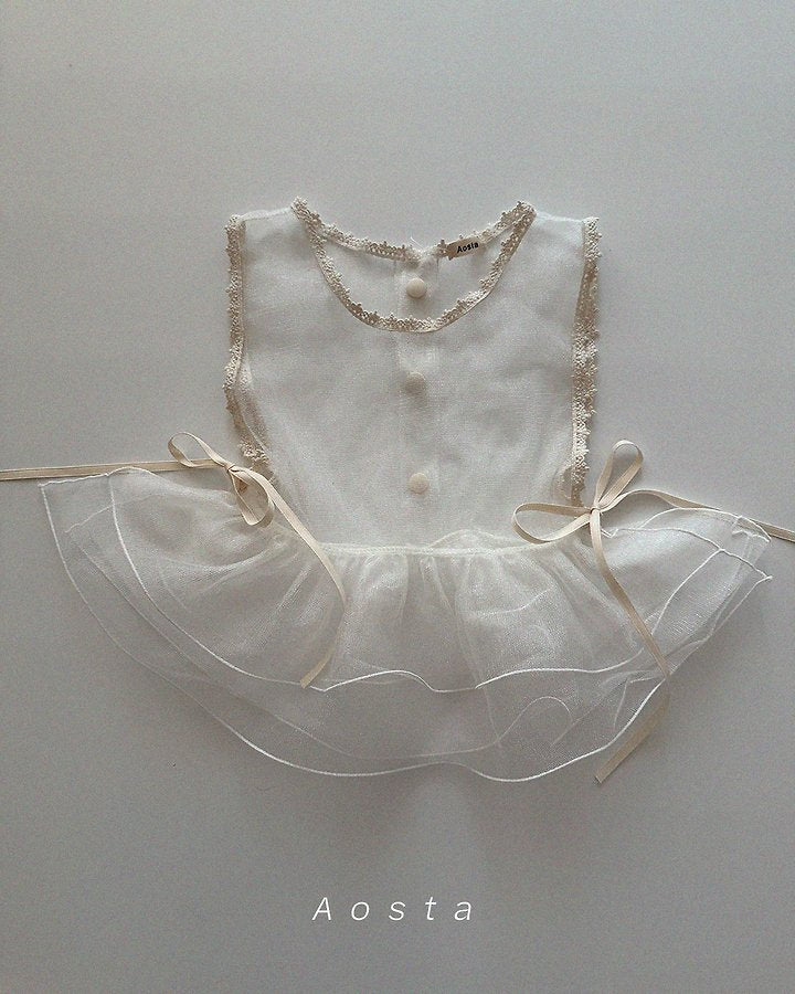 Aosta - Lace Vest